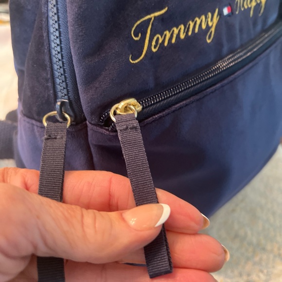 Tommy Hilfiger Dark Blue Backpack with Gold Logo - Picture 1 of 10